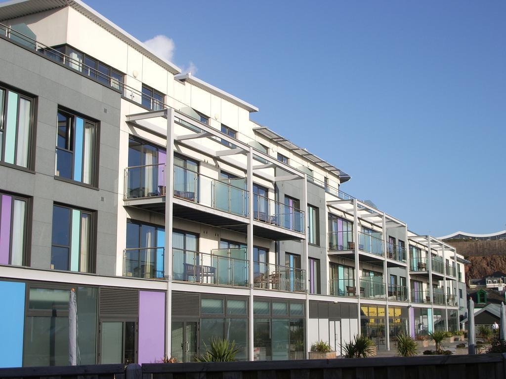 Liberty Wharf Apartments Saint Helier Bagian luar foto