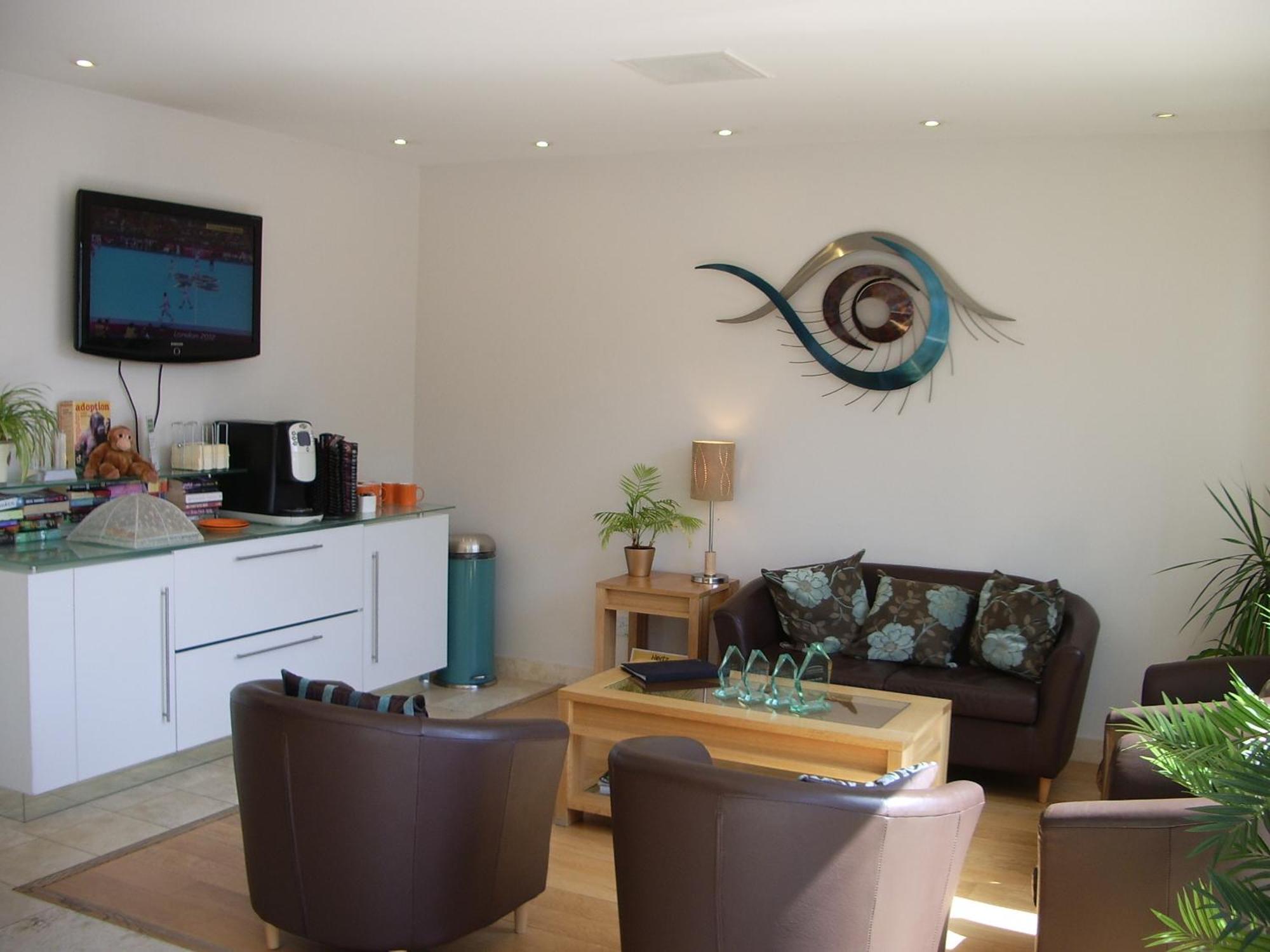 Liberty Wharf Apartments Saint Helier Bagian luar foto